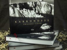 Album Karkonosze – uwiecznić ulotne