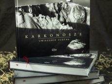Album Karkonosze – uwiecznić ulotne